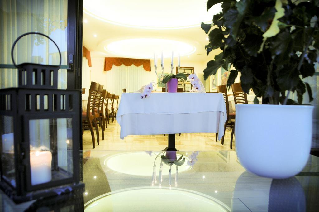 Hotel Da Mario Caorle Extérieur photo